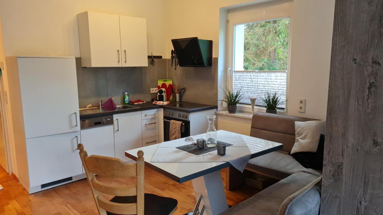 Apartment Ferienapartments Bensch - Haus Reiskofel Reisach